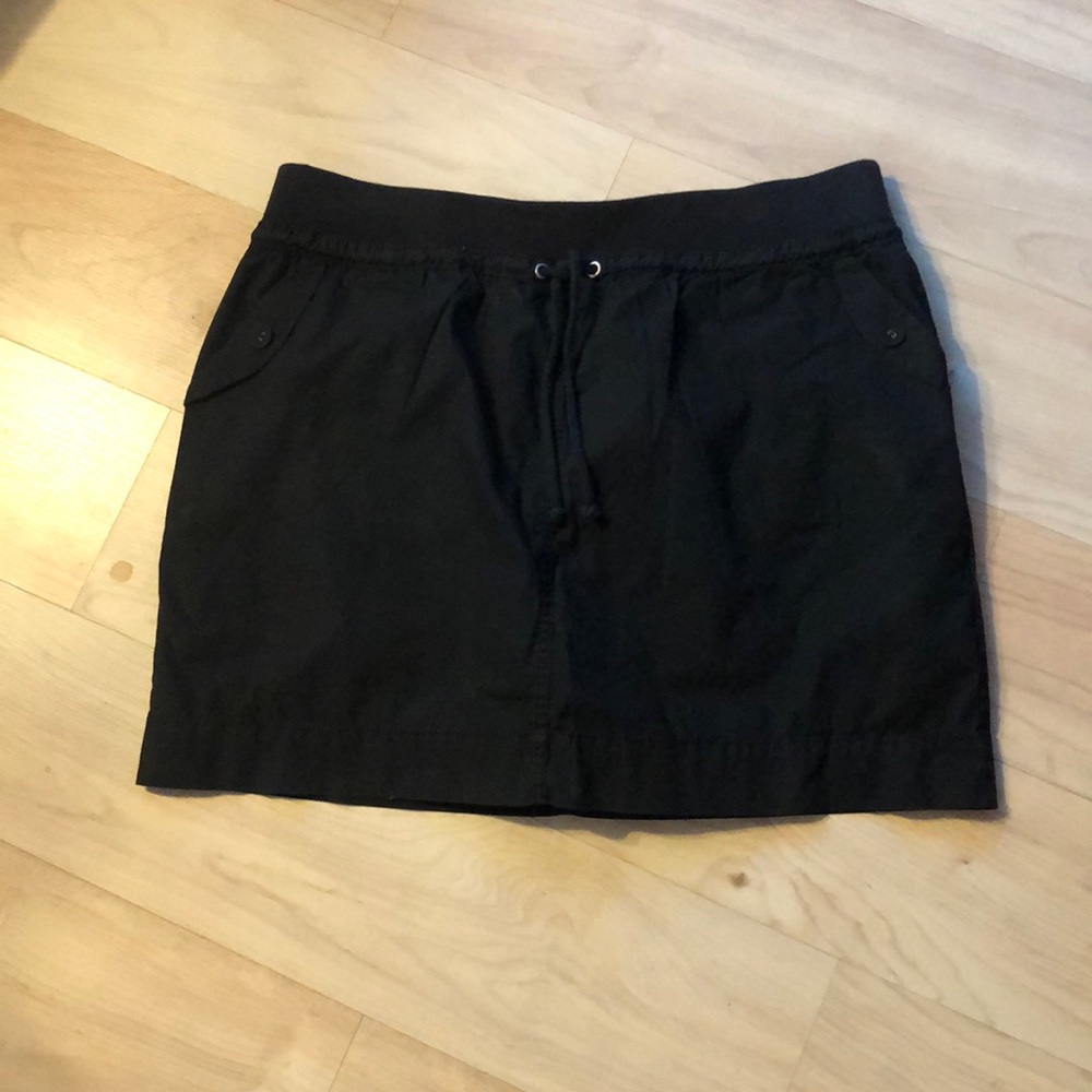 Claus Skort size L